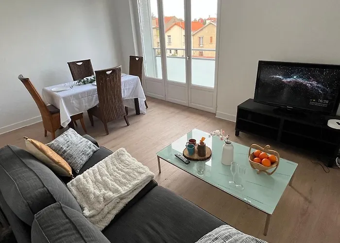 Grand Des Volcans Апартаменты Клермон-Ферран